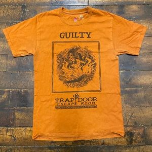 TRAPDOOR ESCAPE ROOM GUILTY TEE